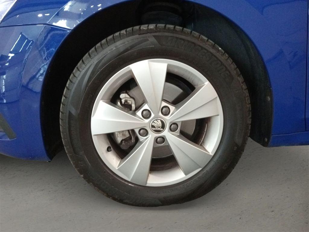 Skoda Octavia Combi 2.0 TDI Active 85 kW (115 CV) - 7