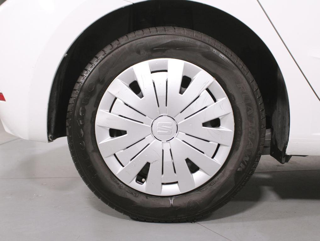 SEAT Ibiza 1.0 MPI Reference Plus 59 kW (80 CV) - 7