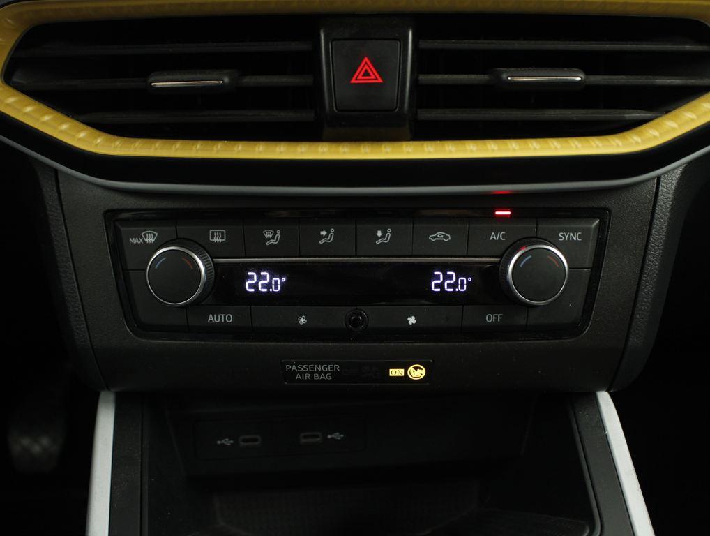 SEAT Arona 1.0 TSI Style 81 kW (110 CV) - 10