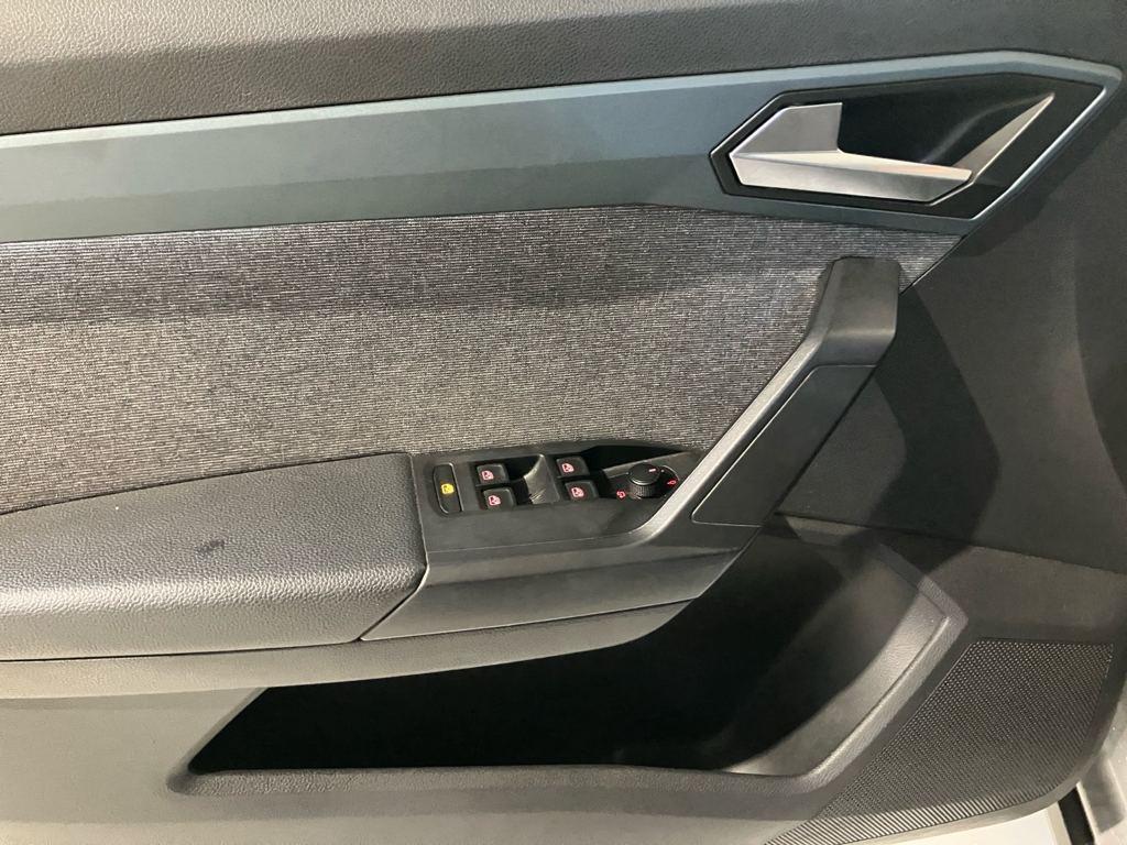 SEAT Arona 1.0 TSI Xperience XL DSG 81 kW (110 CV) - 12