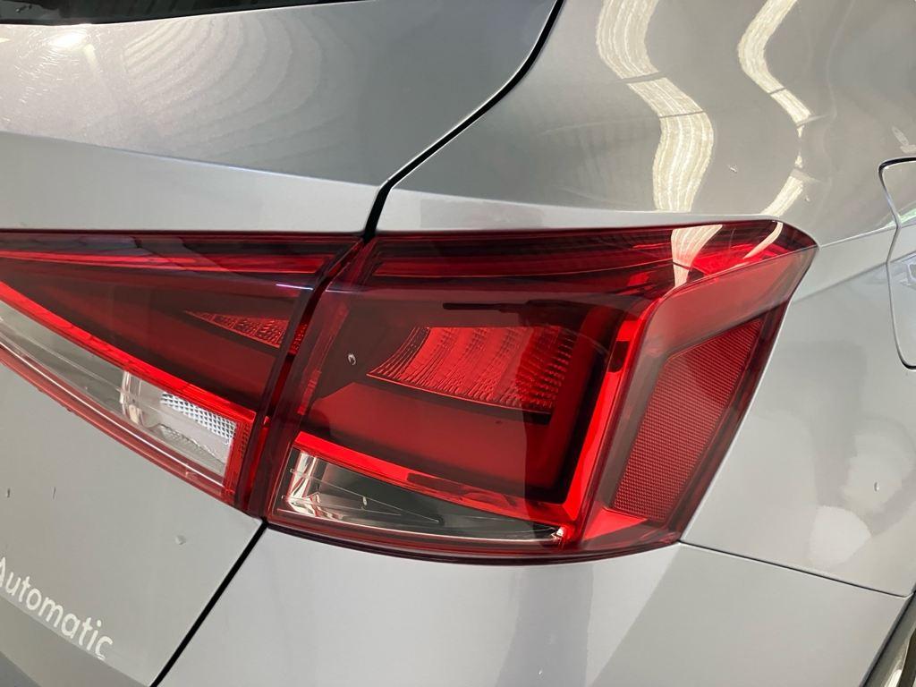 SEAT Arona 1.0 TSI Xperience XL DSG 81 kW (110 CV) - 17