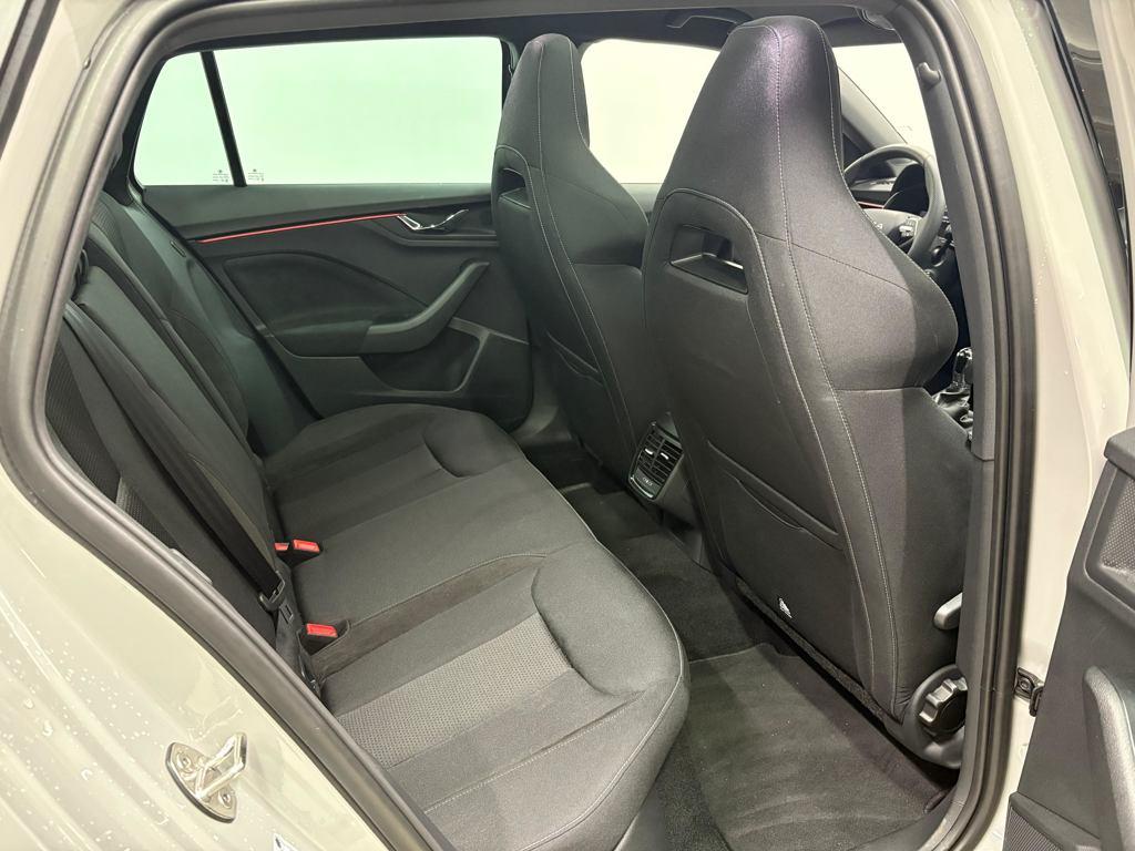 Skoda Scala Design 1.0 TSI DSG 85 kW (115 CV) - 5