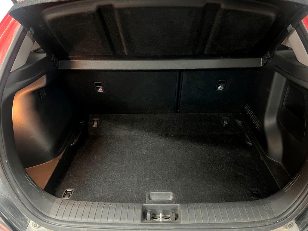 Hyundai Kona 1.0 TGDi Maxx 4x2 DCT 88 kW (120 CV) - 6