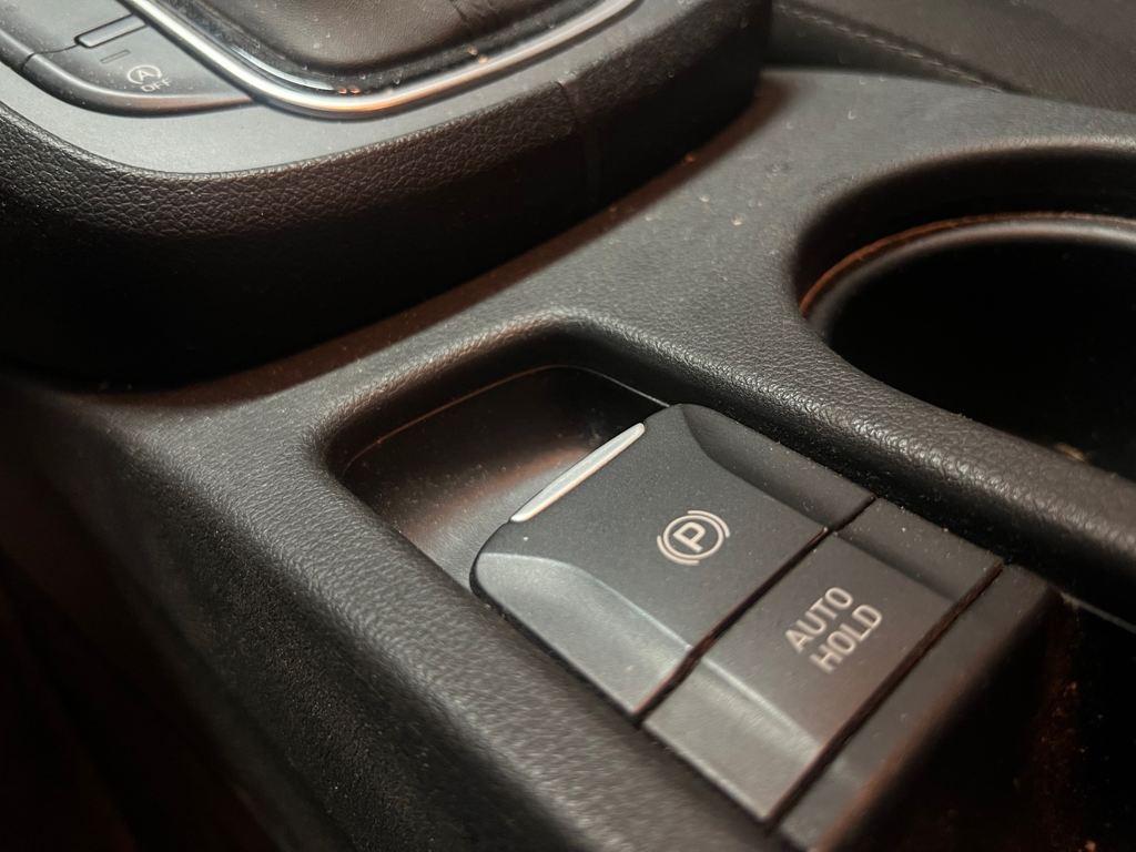 Hyundai Kona 1.0 TGDi Maxx 4x2 DCT 88 kW (120 CV) - 12