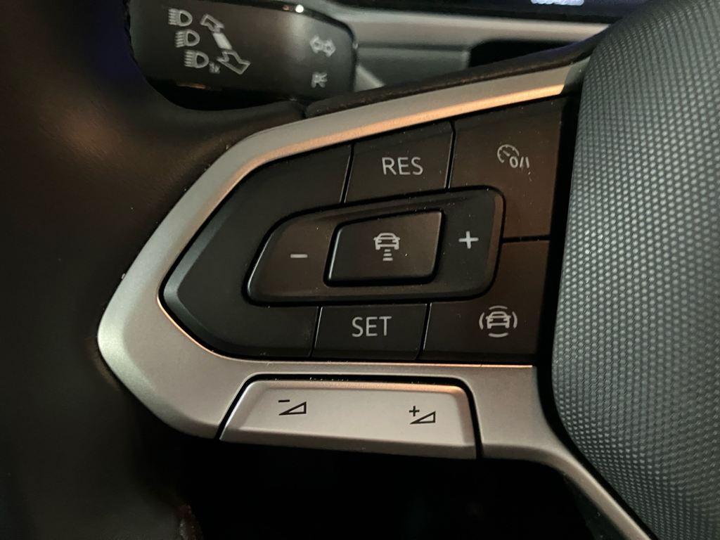 Volkswagen T-Roc Life 1.0 TSI 85 kW (115 CV) - 11