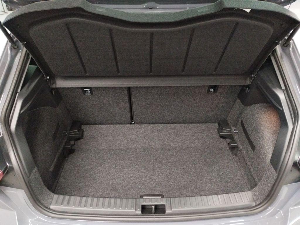 SEAT Ibiza 1.0 TSI FR Salta DSG 85 kW (115 CV) - 6