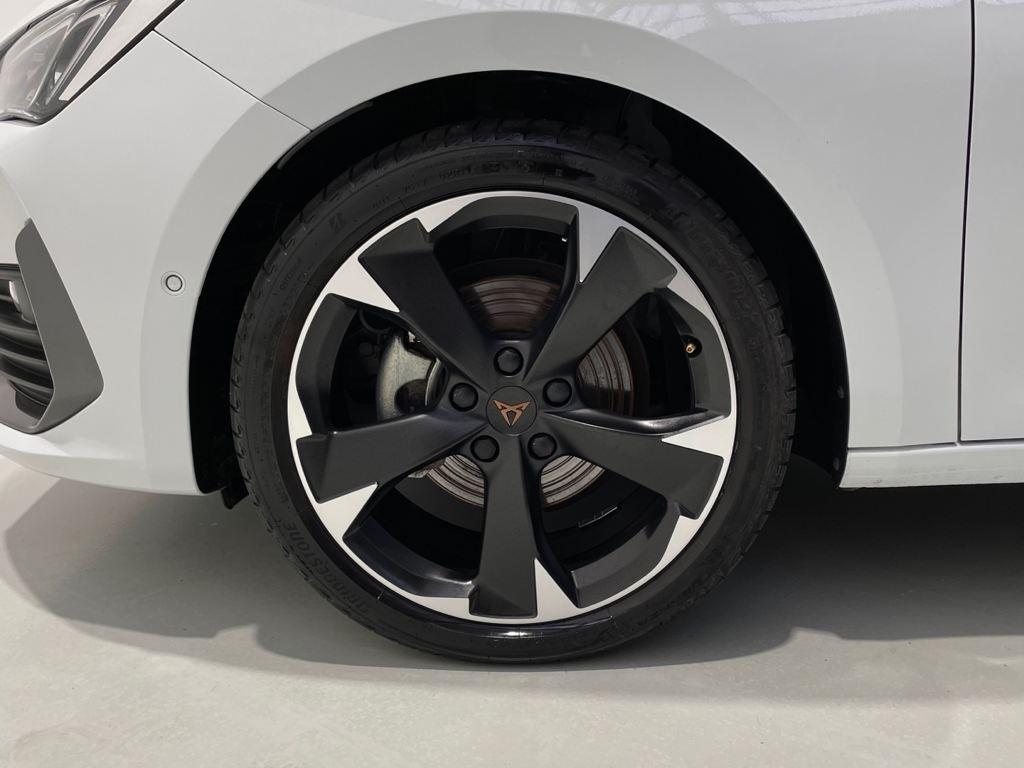 CUPRA Leon Sportstourer 1.5 eTSI DSG 110 kW (150 CV) - 7