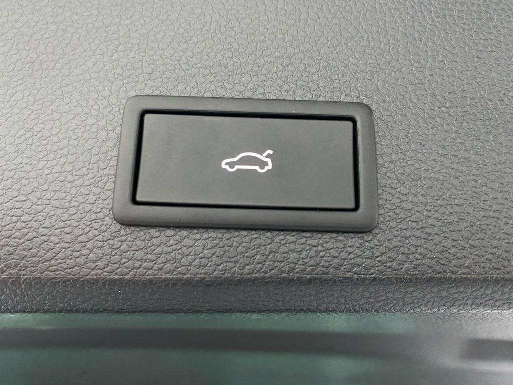 SEAT Ateca 1.5 TSI S&S FR Special Edition DSG 110 kW (150 CV) - 9