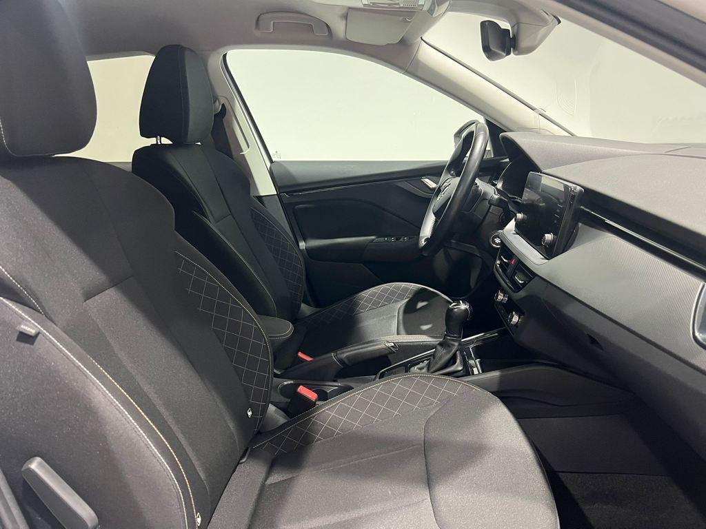 Skoda Kamiq 1.0 TSI Ambition DSG 81 kW (110 CV) - 4