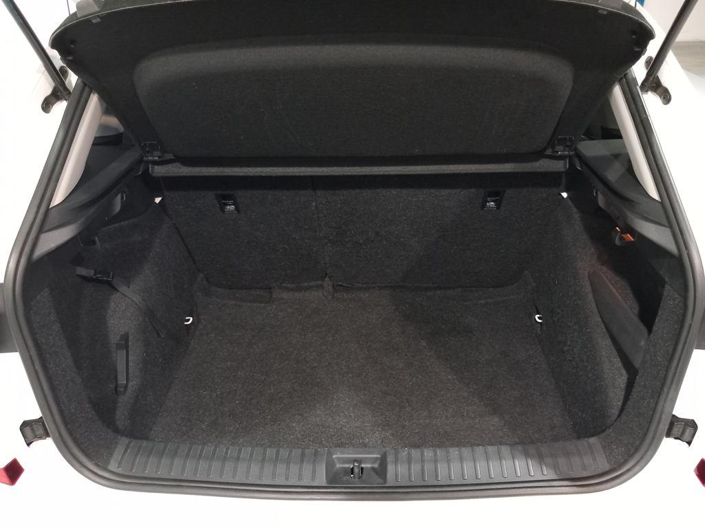 Skoda Kamiq 1.0 TSI Ambition DSG 81 kW (110 CV) - 6