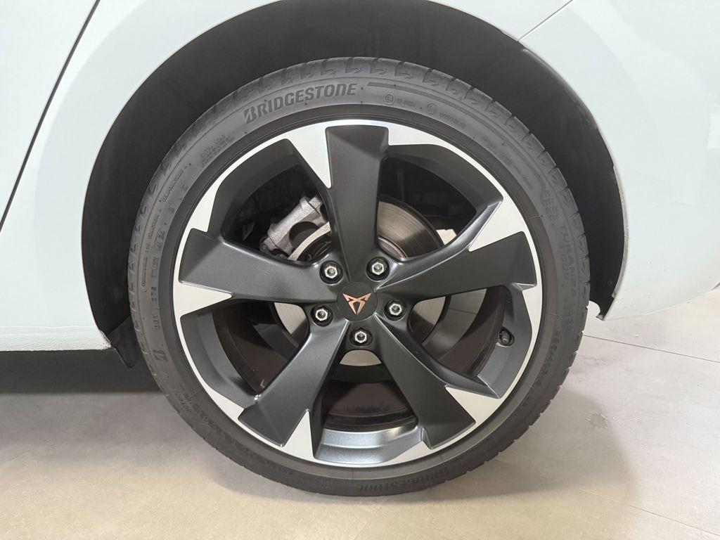 CUPRA León 1.5 eTSI DSG 110 kW (150 CV) - 7