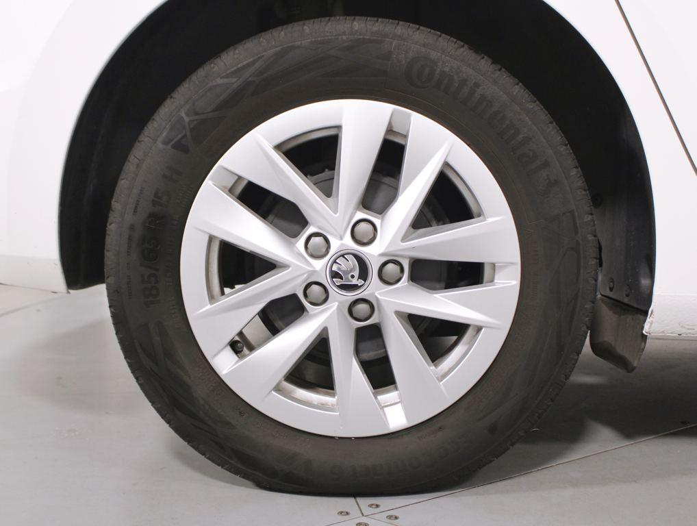 Skoda Fabia 1.0 TSI Ambition 70 kW (95 CV) - 7