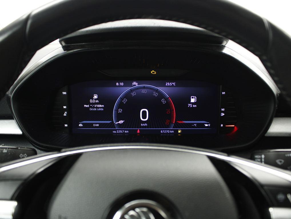 Skoda Fabia 1.0 TSI Ambition 70 kW (95 CV) - 8