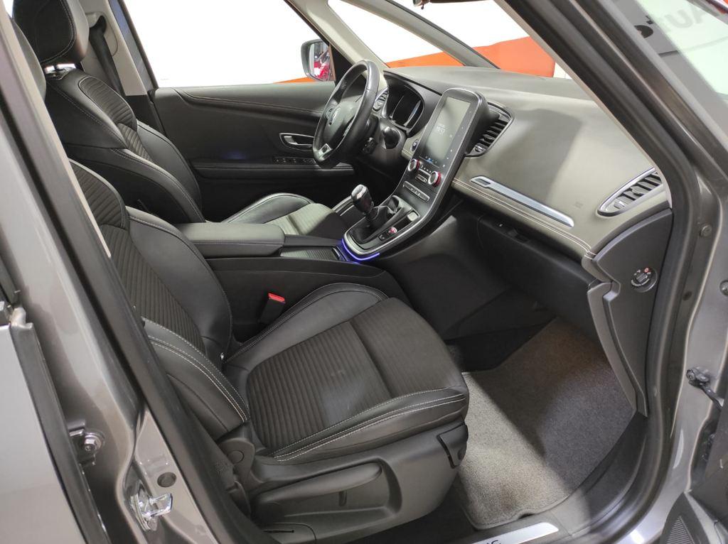 Renault Grand Scenic Limited TCe 103 kW (140 CV) GPF - 4