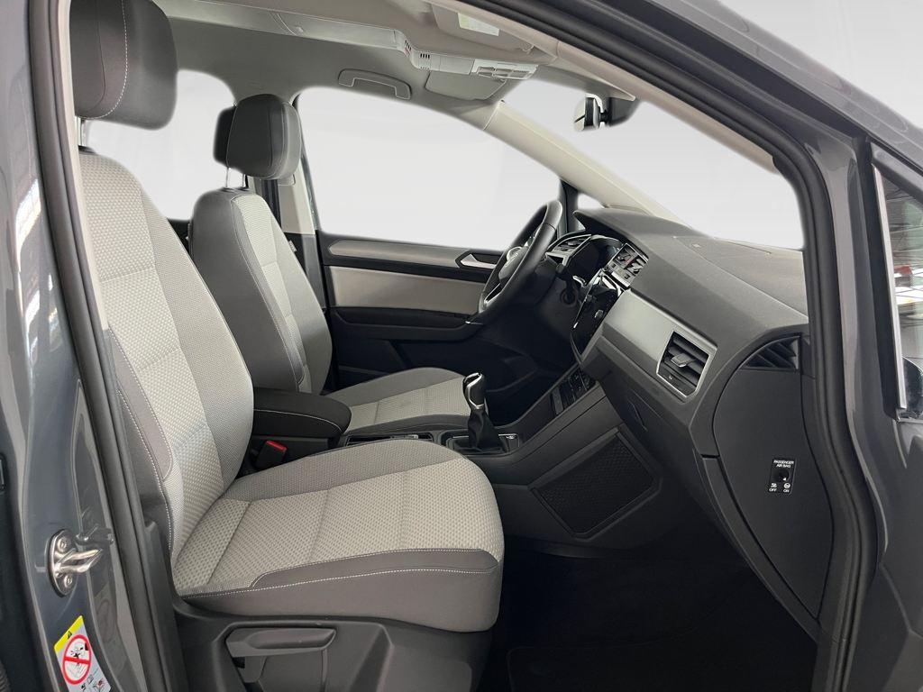 Volkswagen Touran Life 1.5 TSI 110 kW (150 CV) - 4