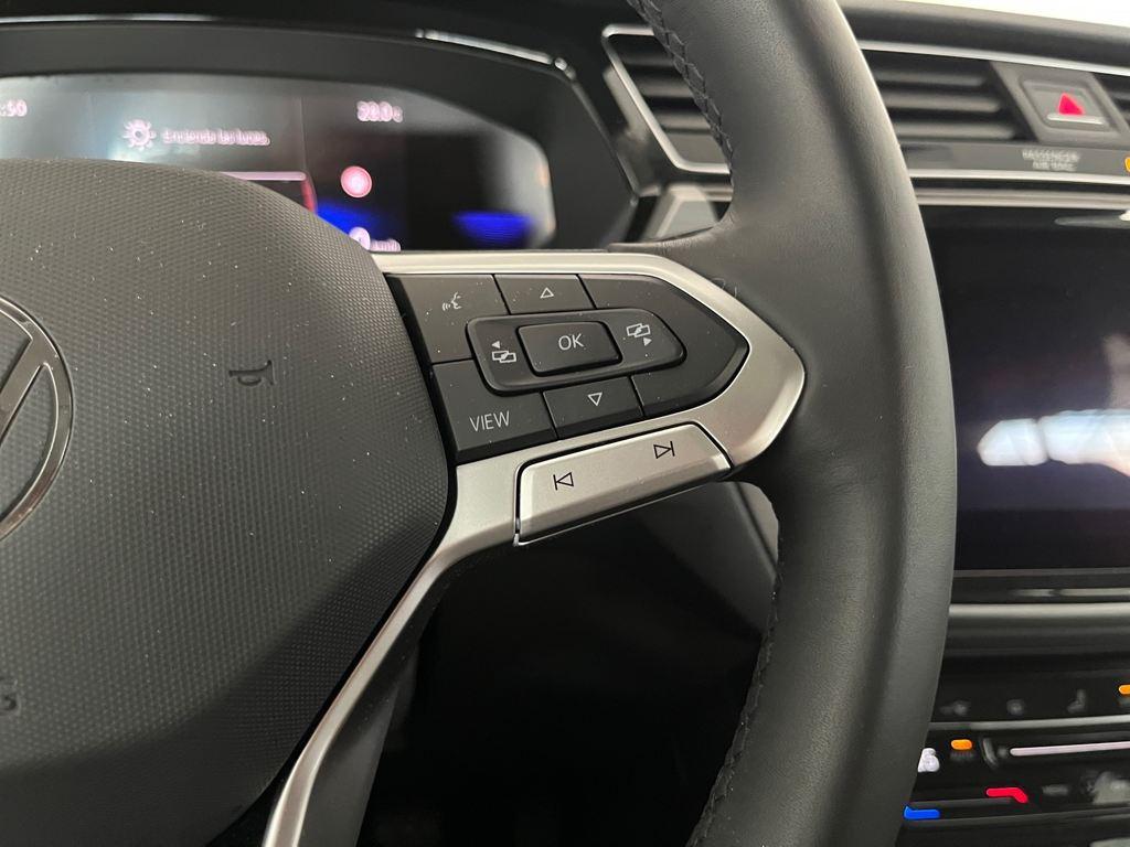 Volkswagen Touran Life 1.5 TSI 110 kW (150 CV) - 9