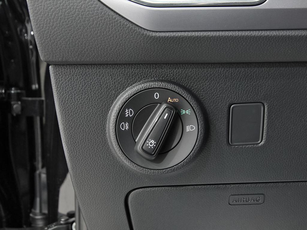 SEAT Ateca 1.5 TSI S&S FR Special Edition DSG 110 kW (150 CV) - 9