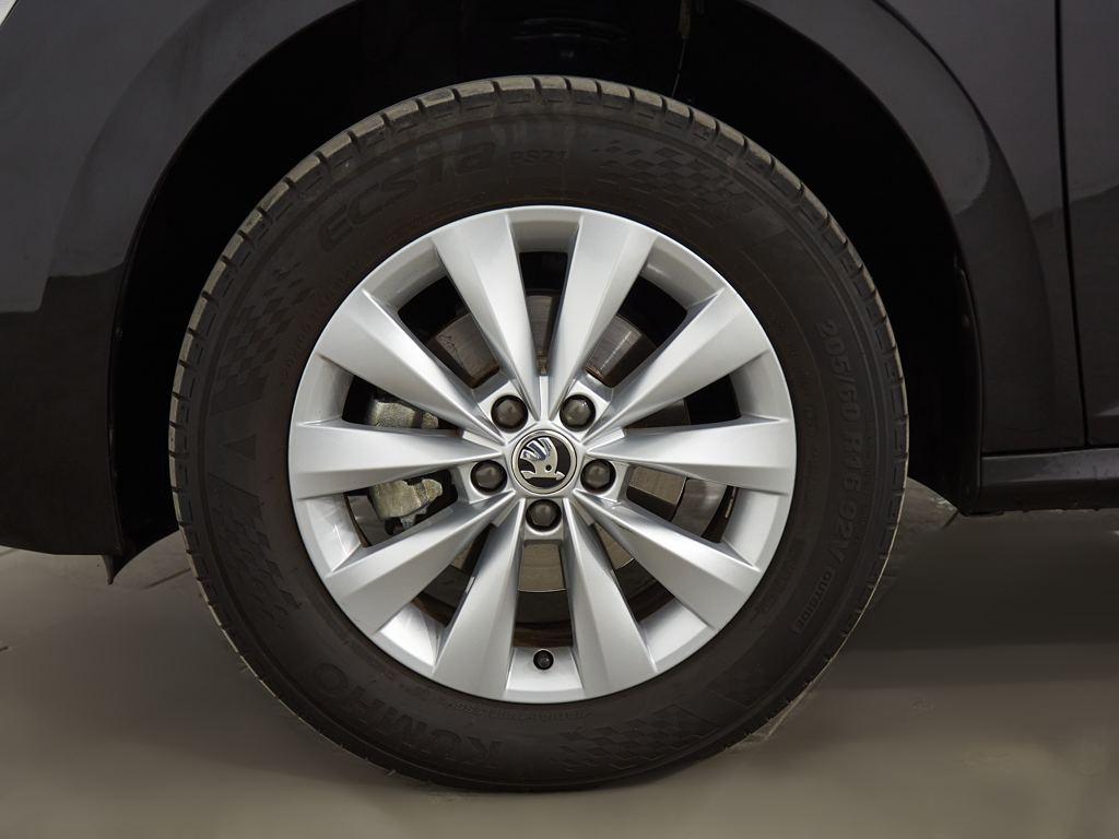 Skoda Kamiq 1.0 TSI Emotion 81 kW (110 CV) - 7