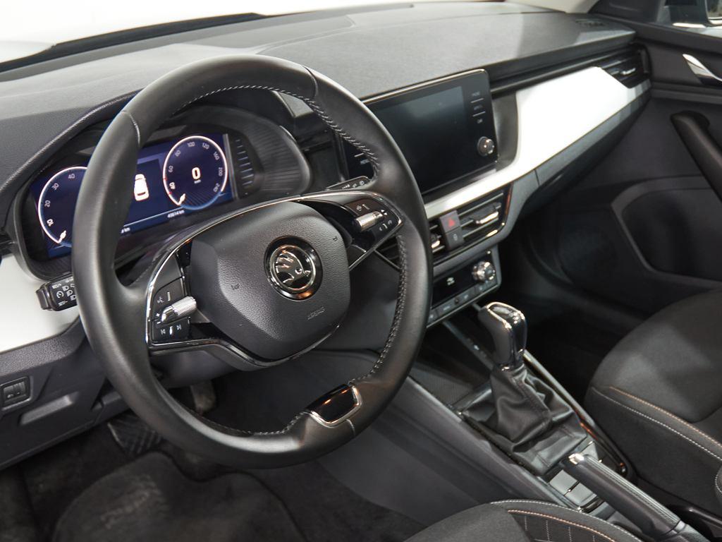 Skoda Kamiq 1.0 TSI Emotion 81 kW (110 CV) - 8