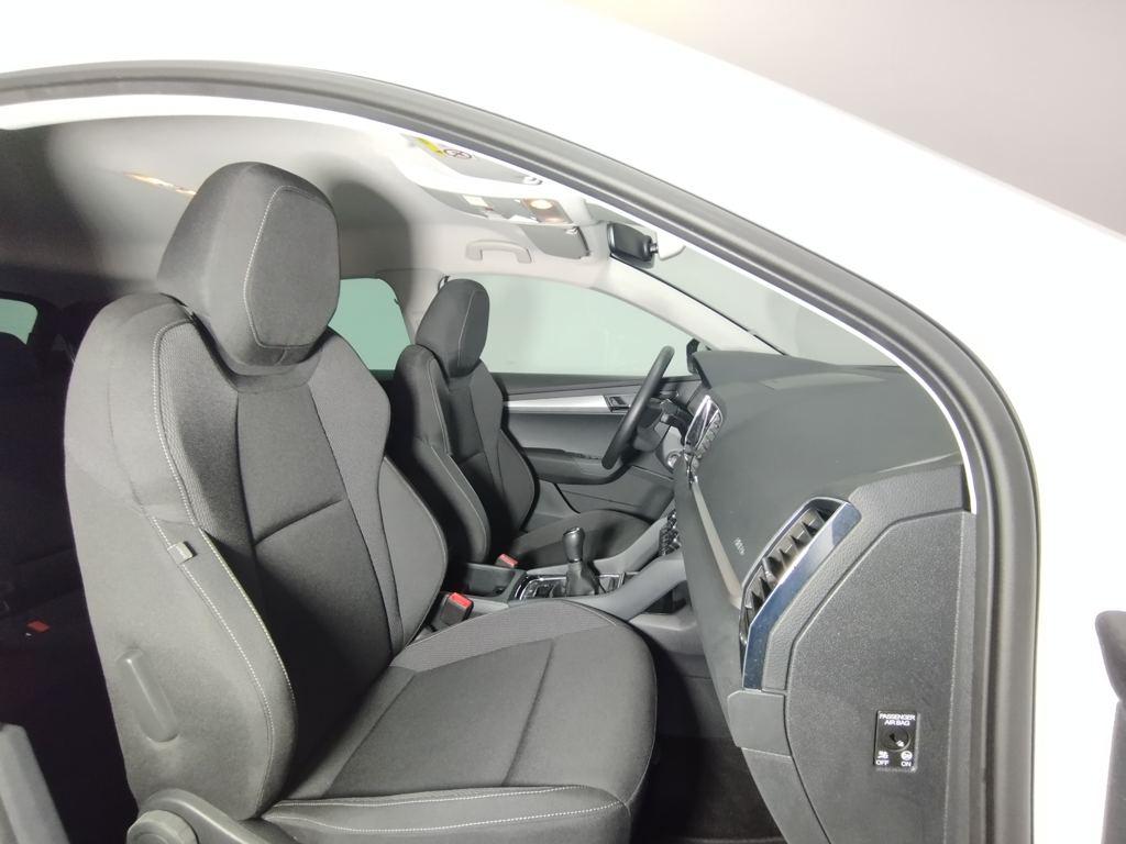 Skoda Karoq 1.0 TSI Ambition 81 kW (110 CV) - 4