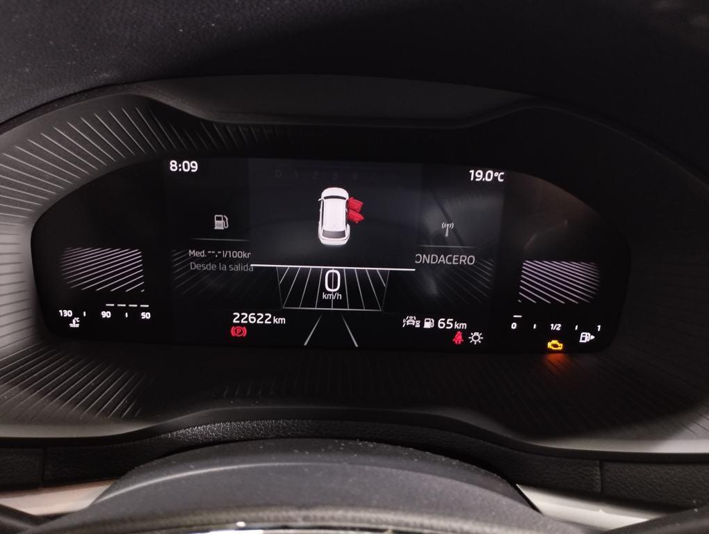 Skoda Karoq 1.0 TSI Ambition 81 kW (110 CV) - 15