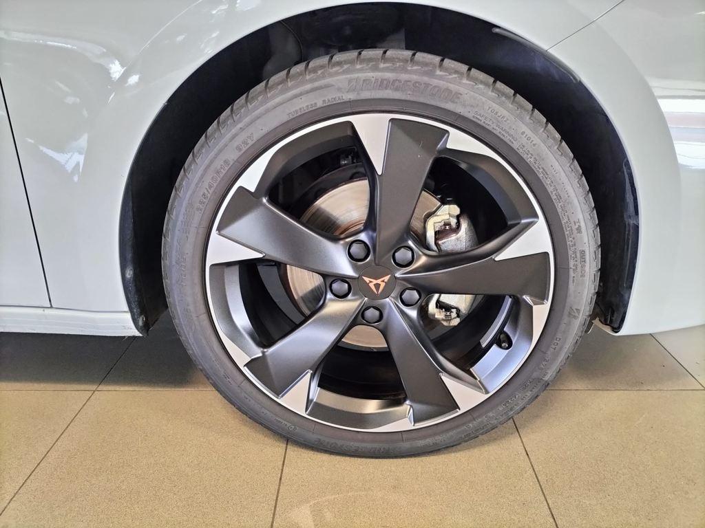 CUPRA Leon Sportstourer 1.5 TSI 110 kW (150 CV) - 7