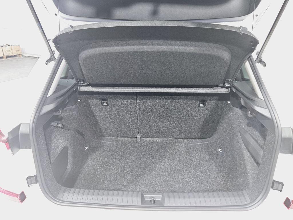 Skoda Kamiq 1.0 TSI Selection DSG 85 kW (115 CV) - 6