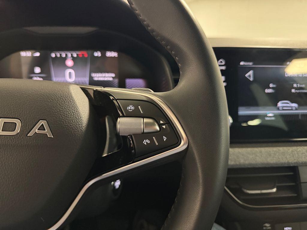 Skoda Kamiq 1.0 TSI Selection DSG 85 kW (115 CV) - 9