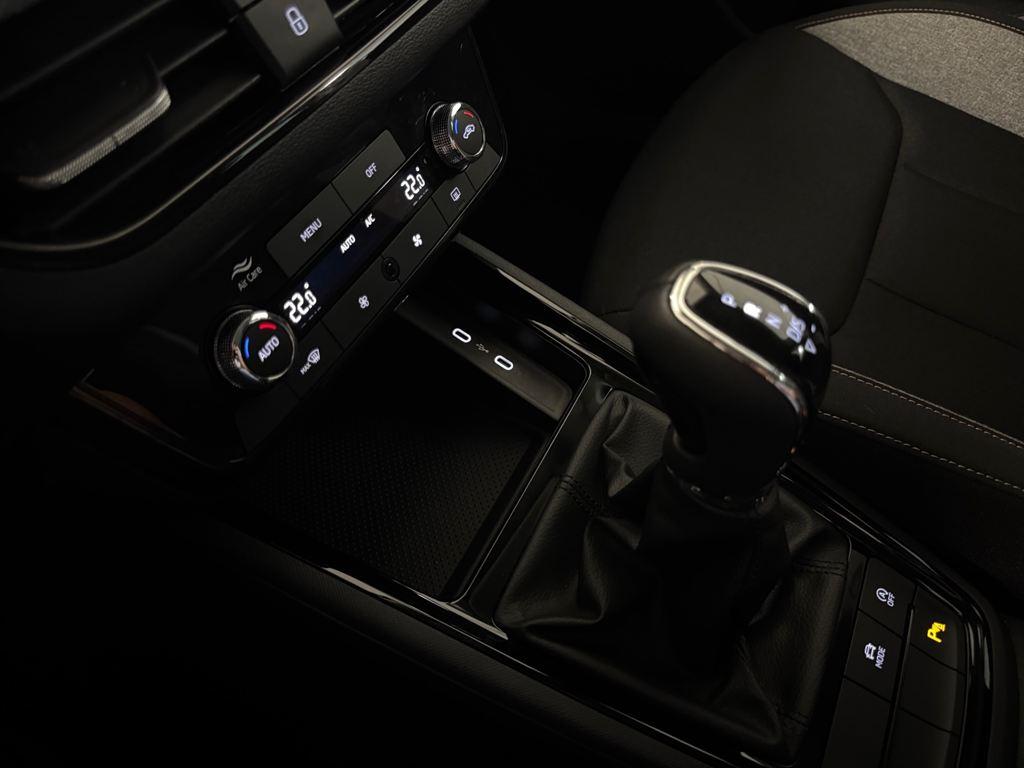 Skoda Kamiq 1.0 TSI Selection DSG 85 kW (115 CV) - 13