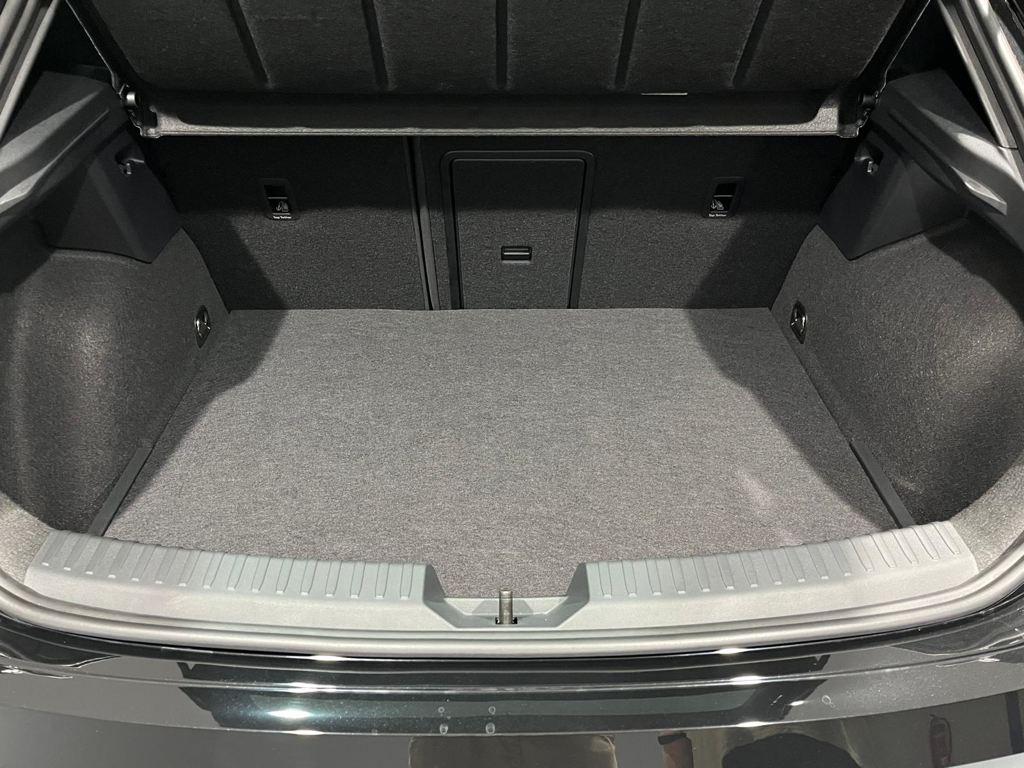 SEAT León 1.5 TSI e-Hybrid FR XM DSG 150 kW (204 CV) - 6