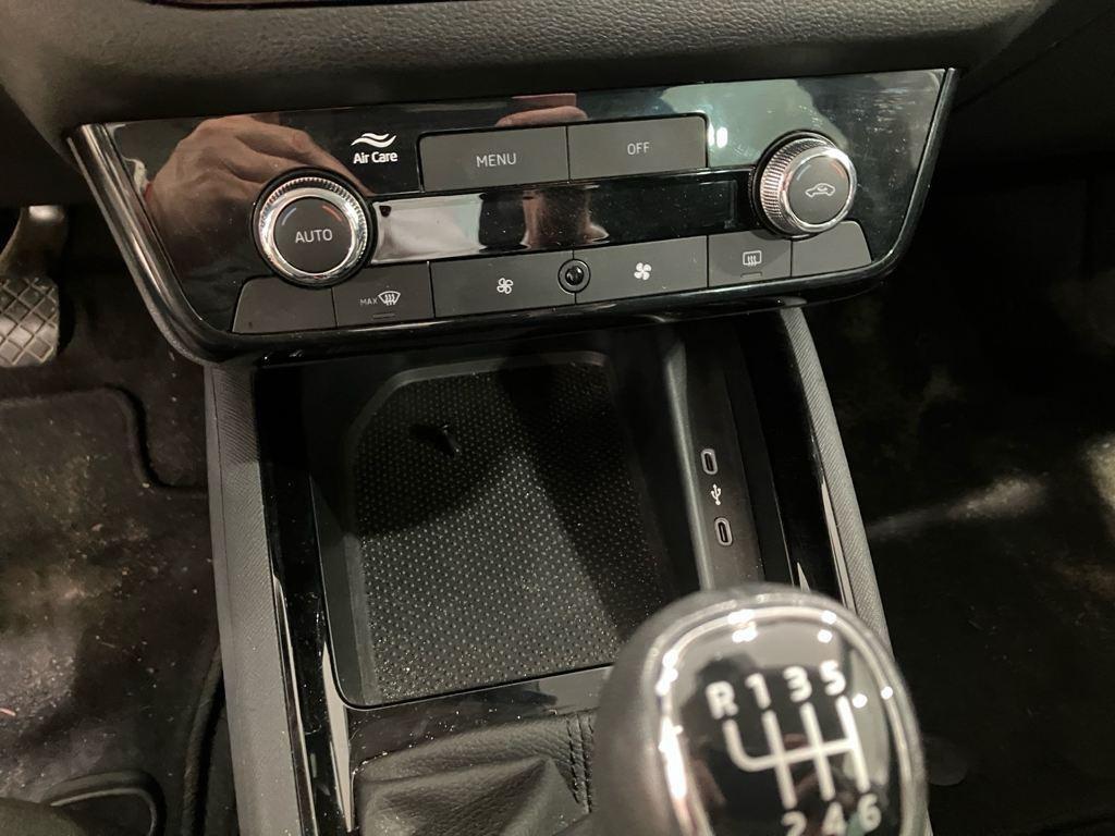 Skoda Kamiq 1.0 TSI Selection 85 kW (115 CV) - 9