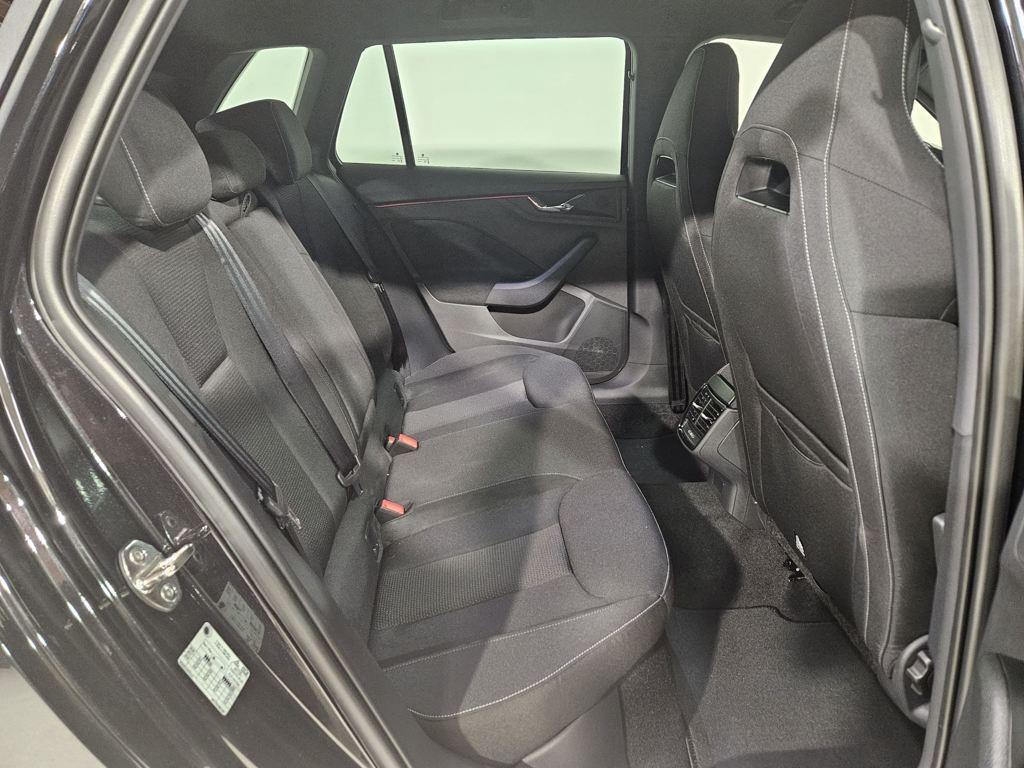 Skoda Kamiq 1.0 TSI Plus 85 kW (115 CV) - 5