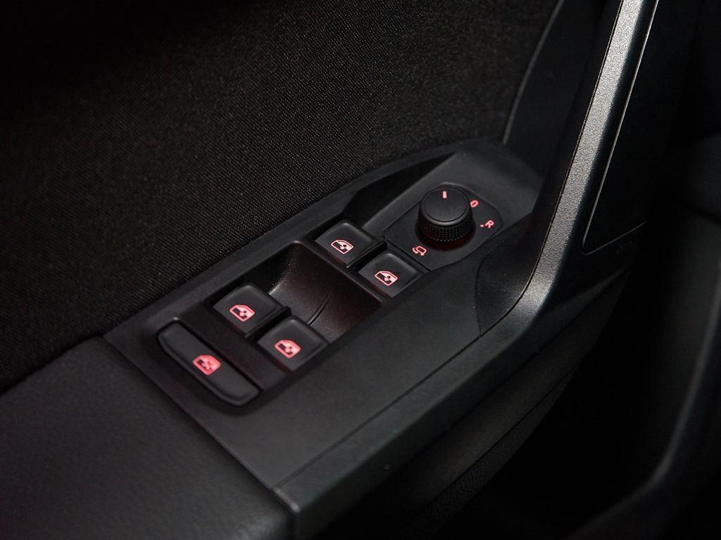 SEAT Ibiza 1.0 TSI S&S FR XS 85 kW (115 CV) - 15