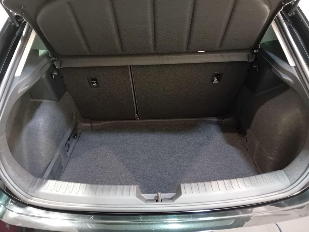 SEAT León 1.5 eTSI Style 25 Aniversario DSG 85 kW (116 CV) - 6