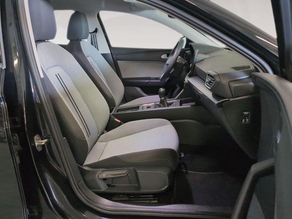 SEAT León 1.0 TSI S&S Style 25 Aniversario 81 kW (110 CV) - 4