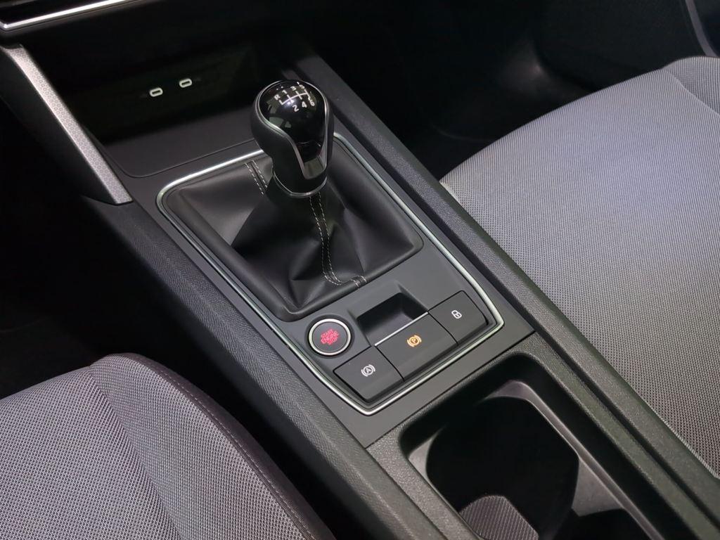 SEAT León 1.0 TSI S&S Style 25 Aniversario 81 kW (110 CV) - 9