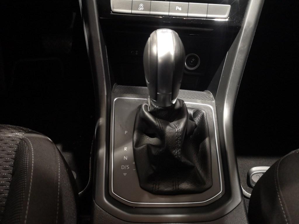 Volkswagen Touran Advance 1.6 TDI 85 kW (115 CV) DSG - 12