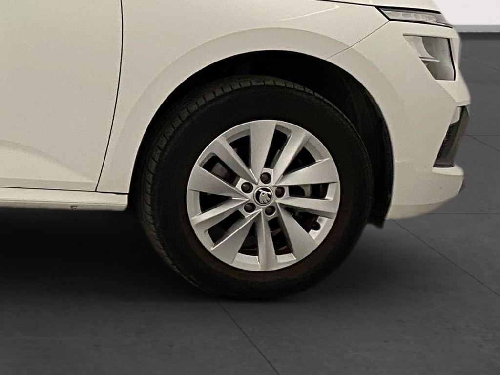 Skoda Kamiq 1.0 TSI Selection 85 kW (115 CV) - 7