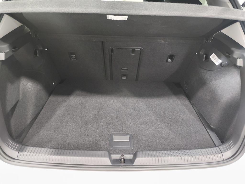 Volkswagen Golf Life 2.0 TDI 85 kW (115 CV) - 6