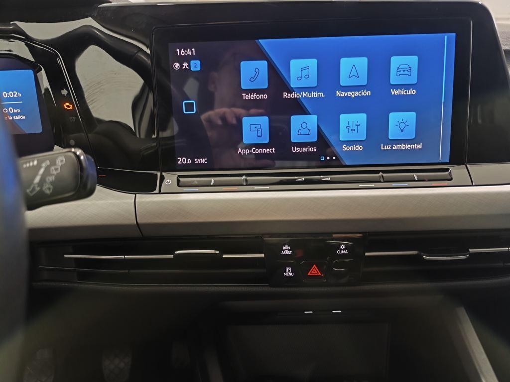 Volkswagen Golf Life 2.0 TDI 85 kW (115 CV) - 10