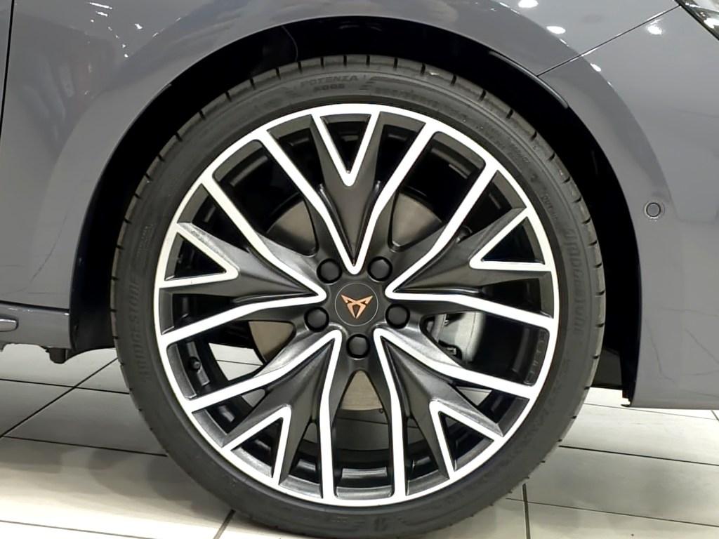 CUPRA Leon Sportstourer 1.5 TSI e-Hybrid DSG 150 kW (204 CV) - 7