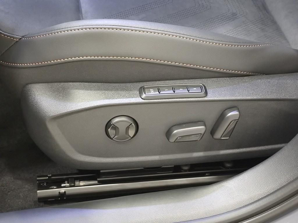 CUPRA Leon Sportstourer 1.5 TSI e-Hybrid DSG 150 kW (204 CV) - 9