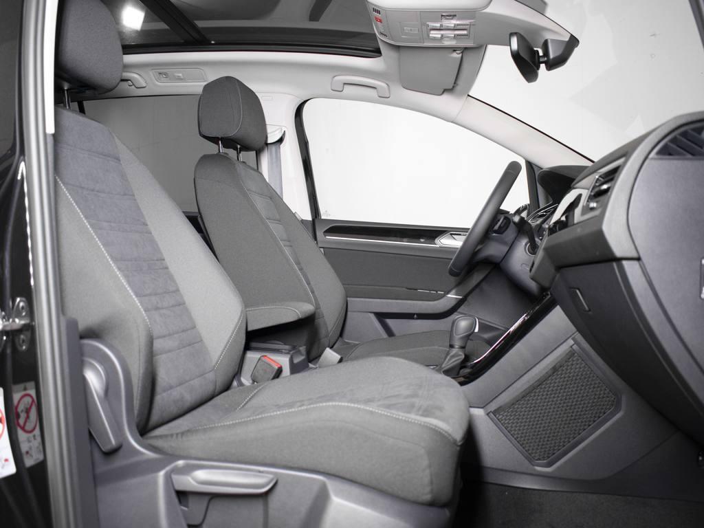 Volkswagen Touran R-Line 1.5 TSI 110 kW (150 CV) DSG - 4