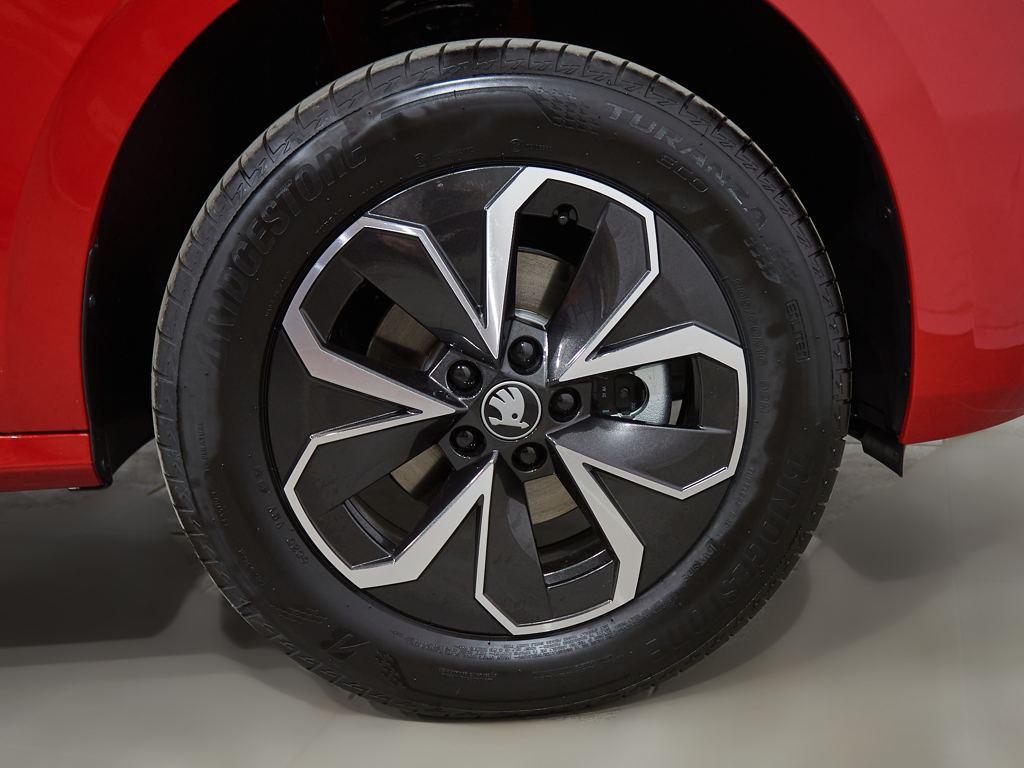 Skoda Kamiq 1.0 TSI Essence 70 kW (95 CV) - 7