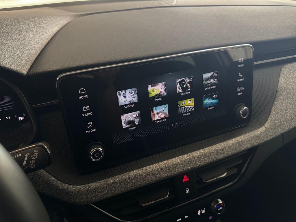 Skoda Kamiq 1.0 TSI Selection DSG 85 kW (115 CV) - 11