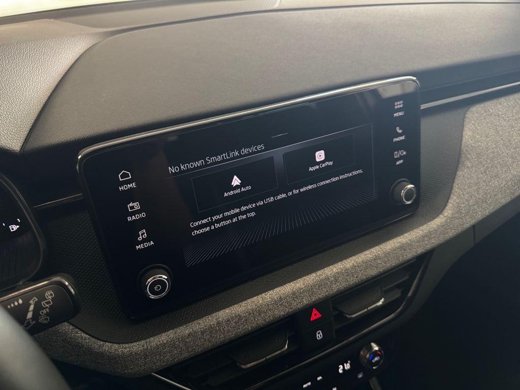 Skoda Kamiq 1.0 TSI Selection DSG 85 kW (115 CV) - 12