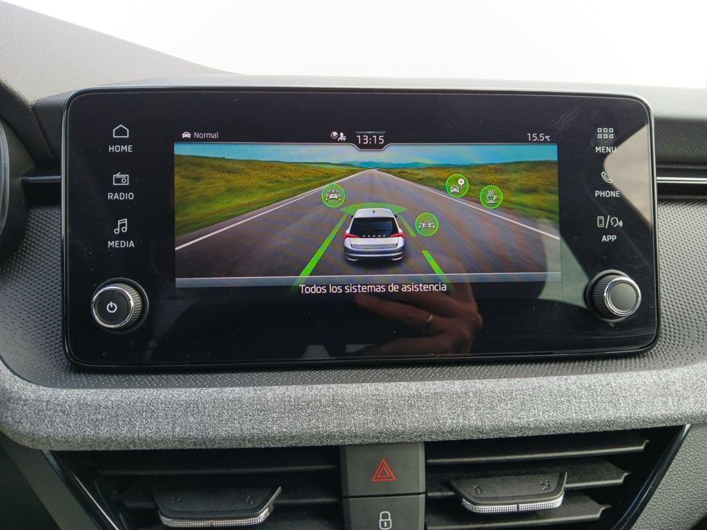 Skoda Scala 1.0 TSI Selection DSG 85 kW (115 CV) - 12