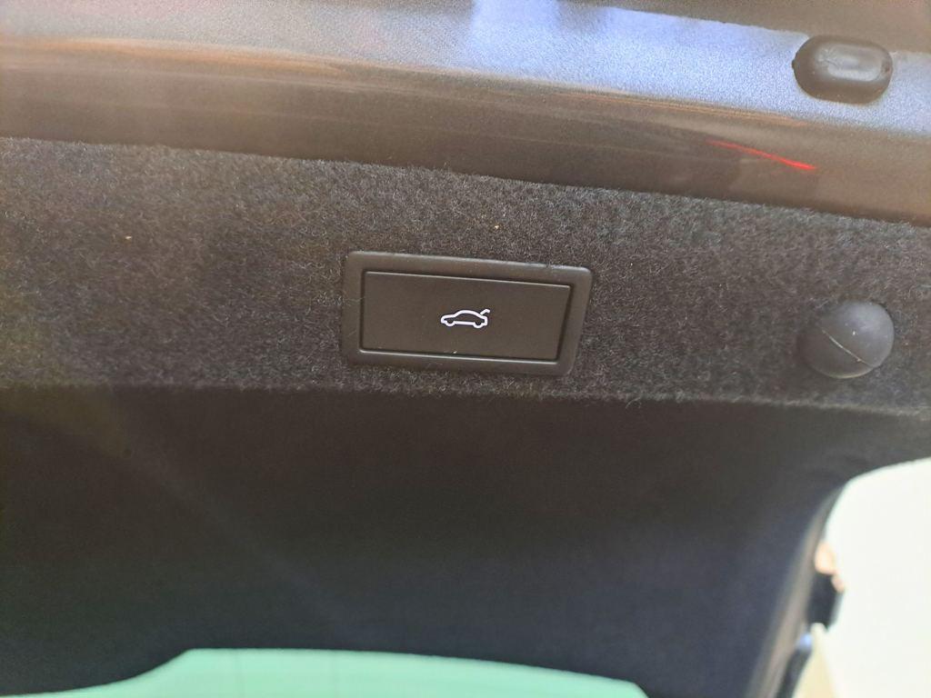 Skoda Octavia 2.0 TSI RS DSG 195 kW (265 CV) - 10