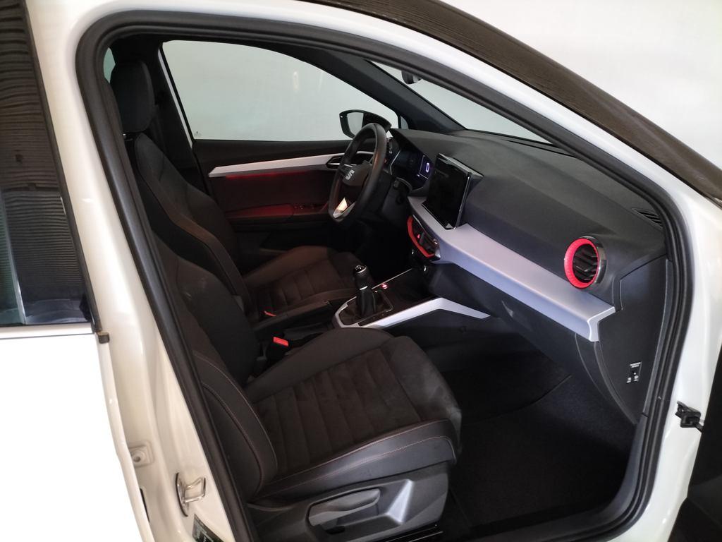 SEAT Arona 1.0 TSI FR Special Edition 85 kW (115 CV) - 4