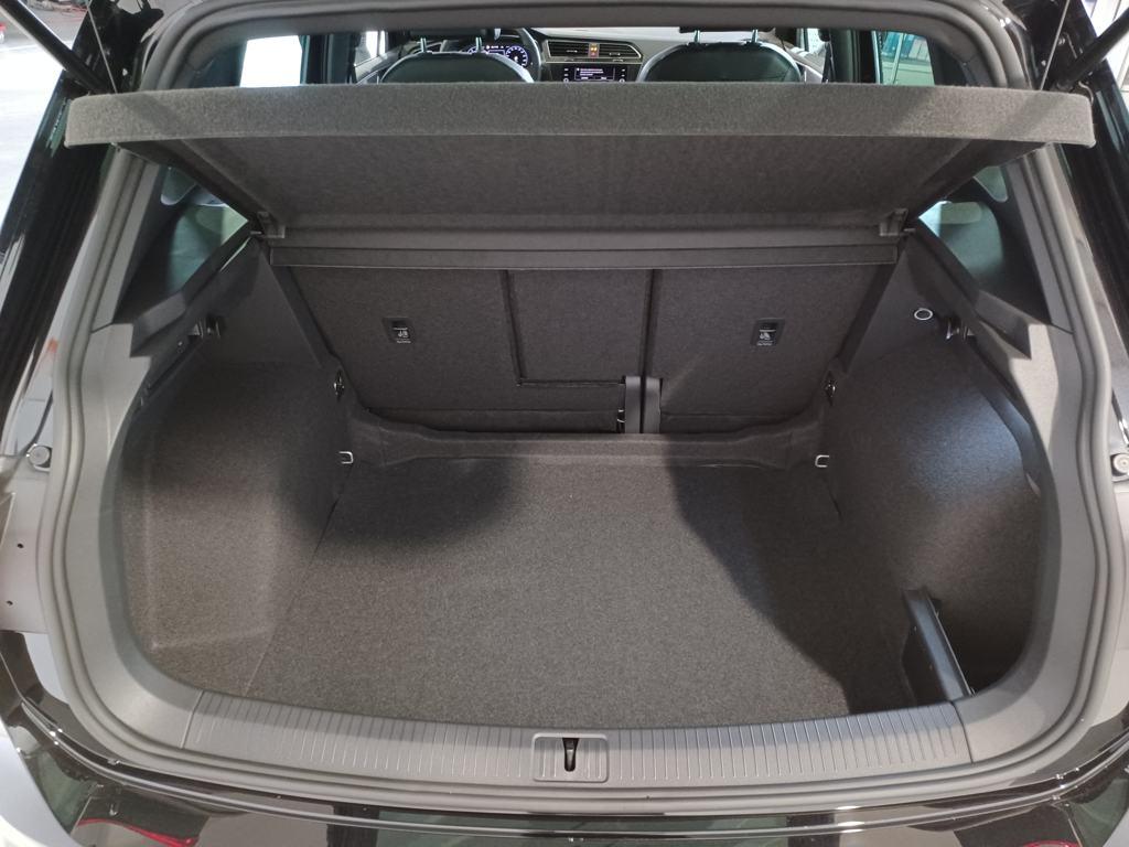 Volkswagen Tiguan R-Line 2.0 TDI 110 kW (150 CV) DSG - 6